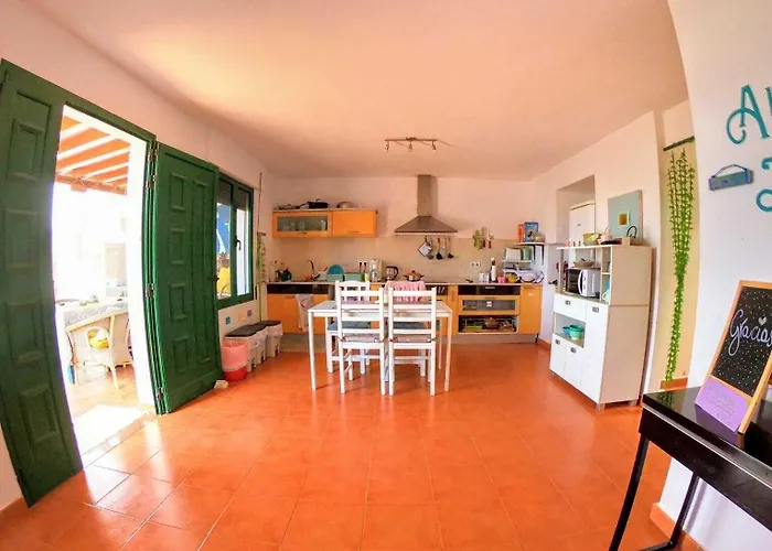 Alma Libre Lanzarote Bed and Breakfast Guatiza